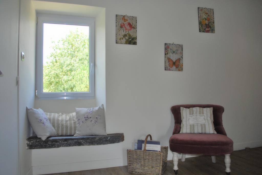 La Petite Boire - Chambres D'Hotes Pres D'Angers Murs-Erigne 外观 照片